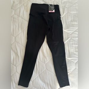 Everyday High-Rise Ankle Leggings - Black - Small